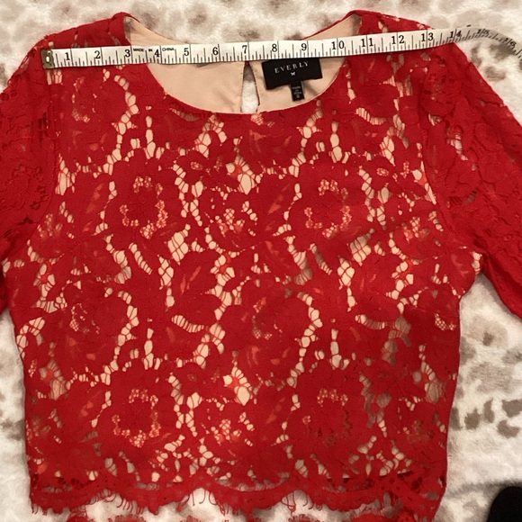 ❤️EVERLY❤️ Anthropologie Red Lace Two Piece Dress (Cropped Top and Skirt) Size S - Picture 14 of 16